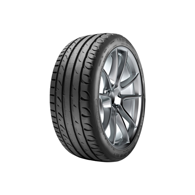 Picture of TAURUS 235/45 R18 ULTRA HIGH PERFORMANCE 98W XL